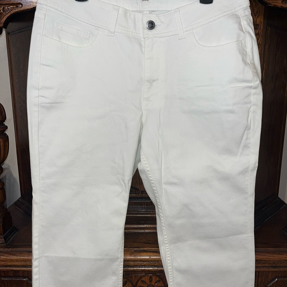Riders by Lee White Stretch Capri jeans NWT!
